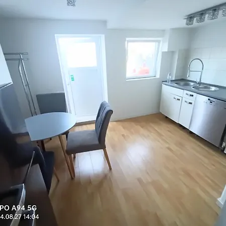 2zimmer Ug Wohnkueche Und Schlafzimmer Groß-Gerau