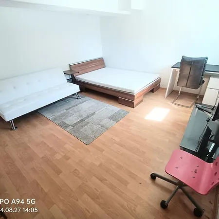2zimmer Ug Wohnkueche Und Schlafzimmer Groß-Gerau